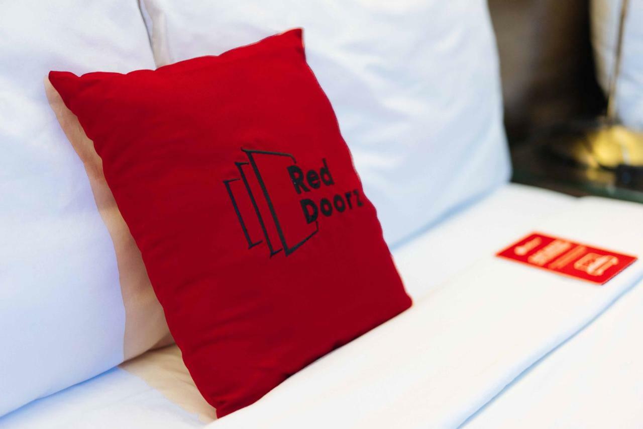 Reddoorz Premium @ Cityland Tagaytay 2 Тагайтай Экстерьер фото