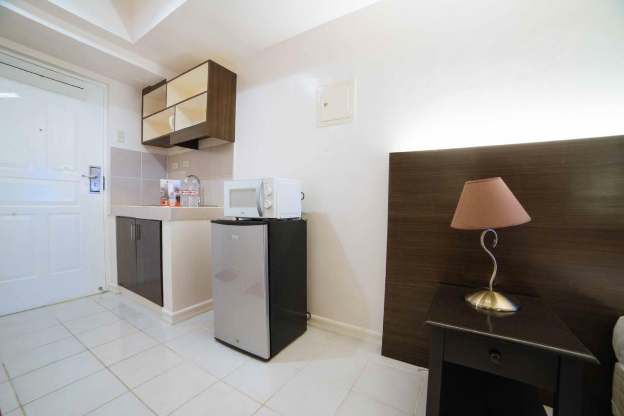 Reddoorz Premium @ Cityland Tagaytay 2 Тагайтай Экстерьер фото