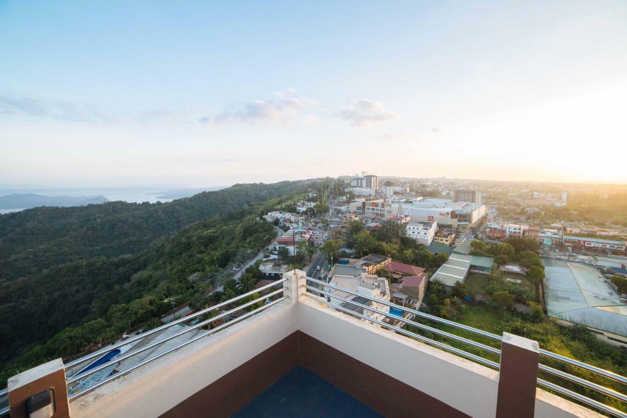 Reddoorz Premium @ Cityland Tagaytay 2 Тагайтай Экстерьер фото